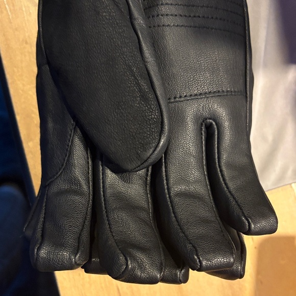 Kombi Men's Black Leather Gloves - Picture 4 of 6